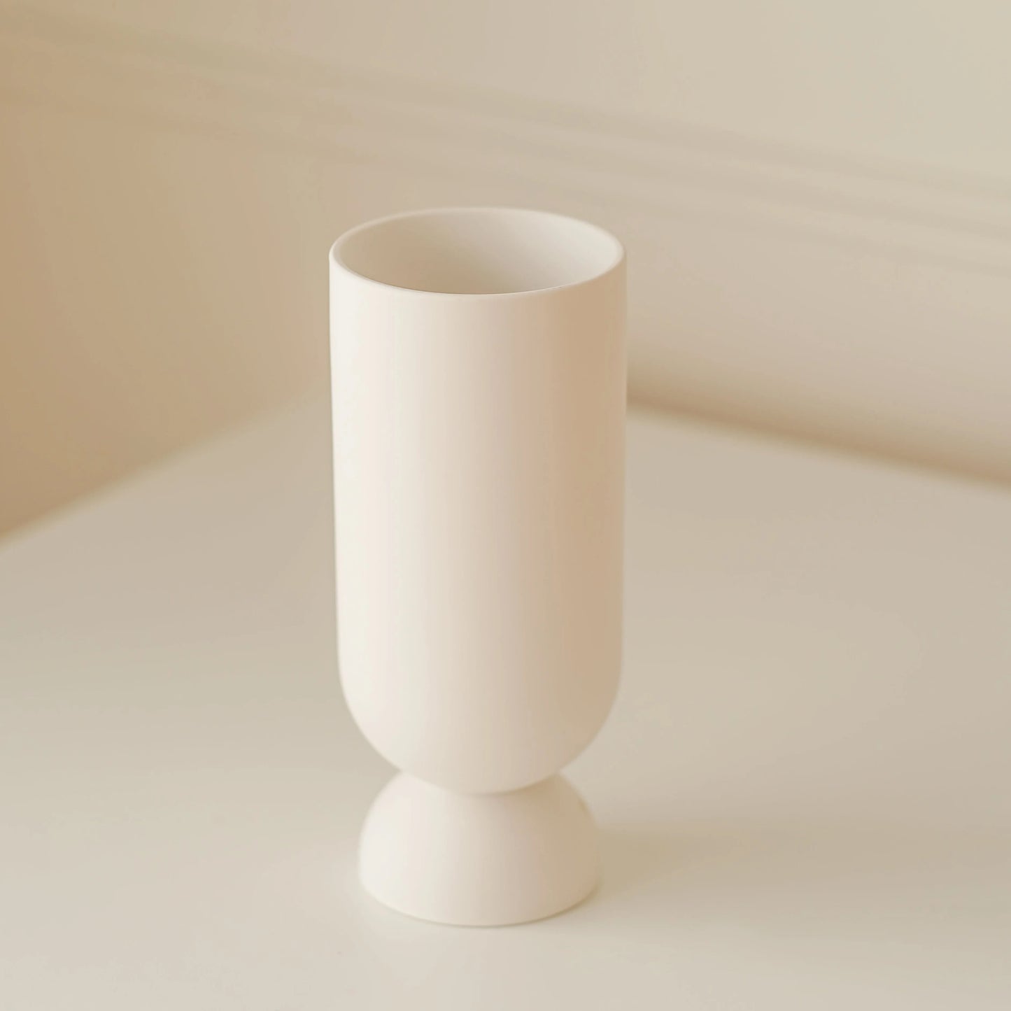 Vase piédestal