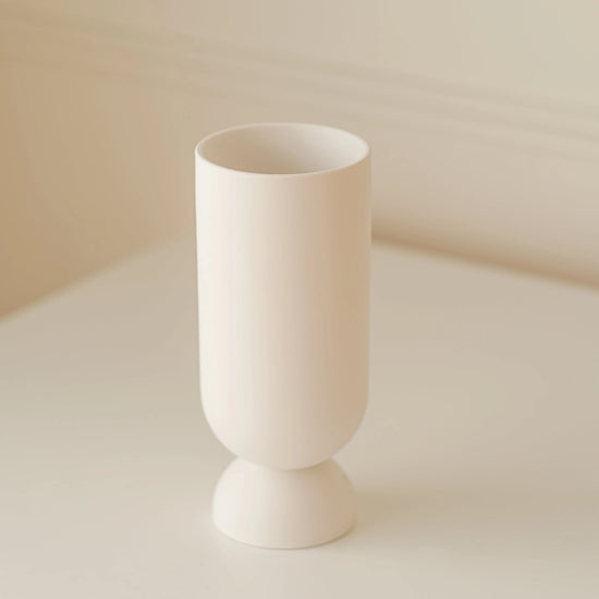 Vase piédestal