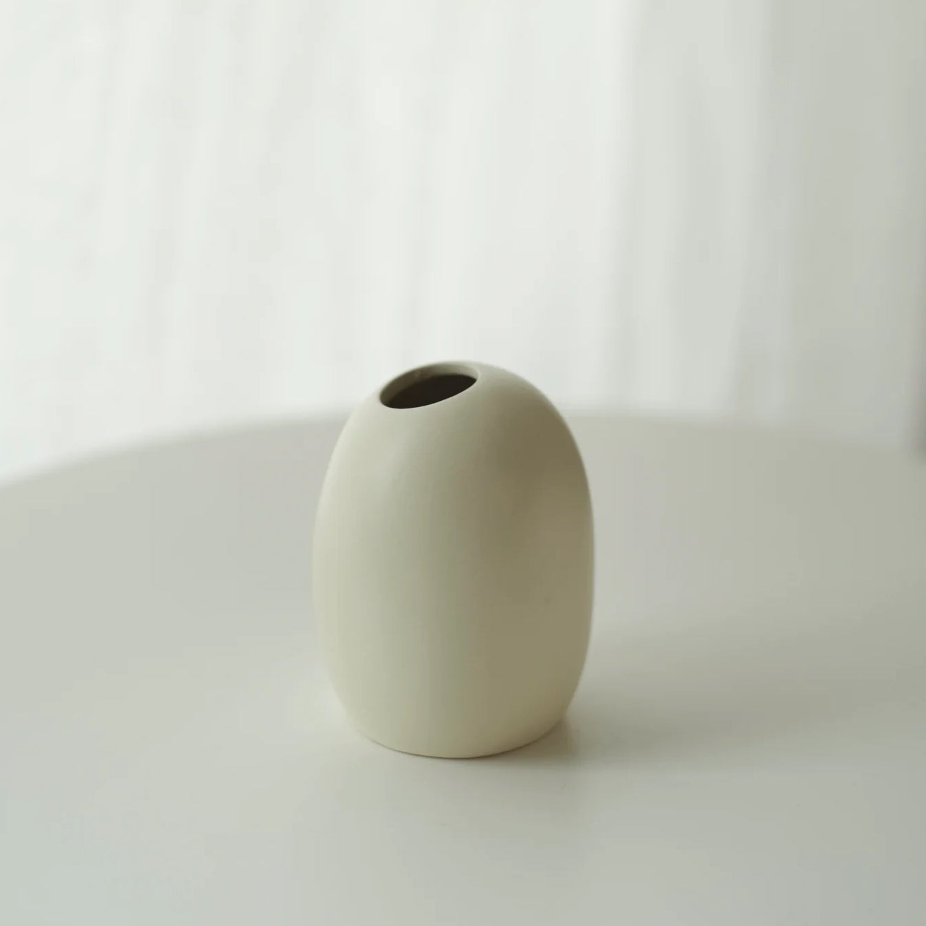 Vase solo allongé